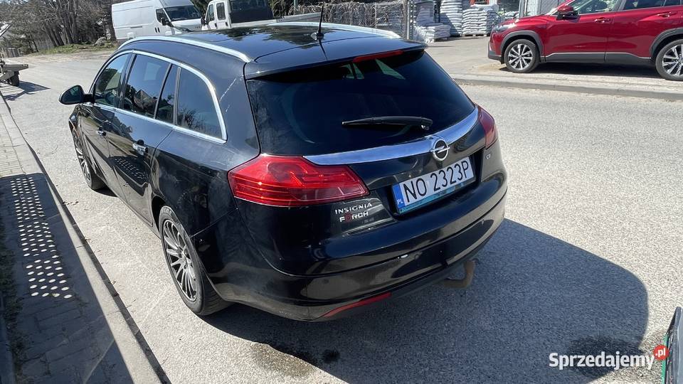 Opel Insygnia 20 D 2011r uszkodzony silnik