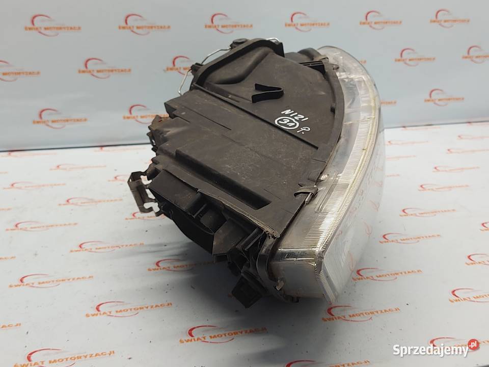 VOLVO C30 12r lampa prawa przód 31299821 ANGLIK Kielce