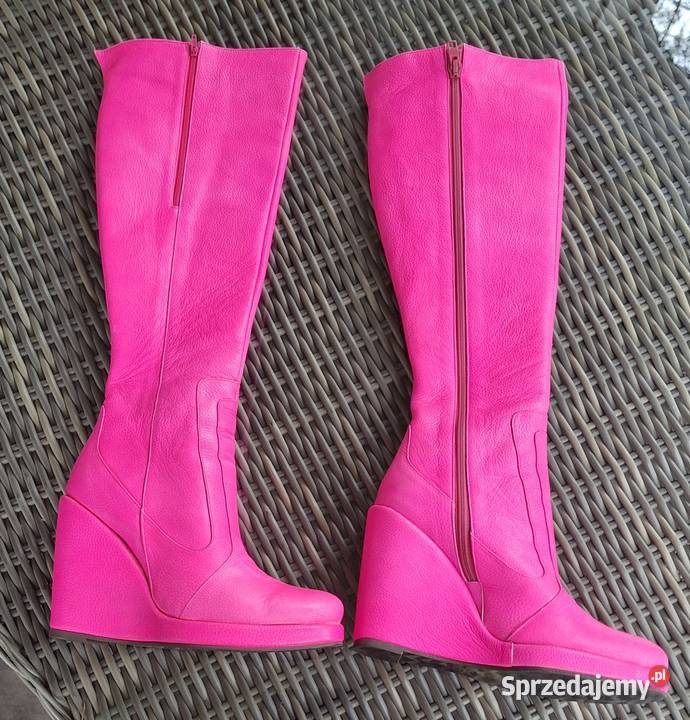 Kozaki a la Barbie z cienkiej skóry zrobione na skóra Warszawa