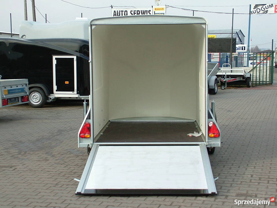Przyczepa zabudowana poliestrowa Multi Trailer