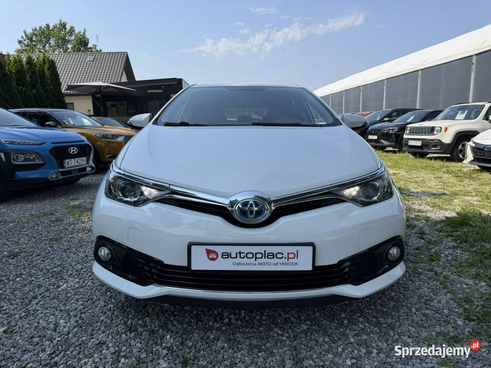 Toyota Auris 18 HSD 136 Serwisowany Kamera Ładny Auris mazowieckie Otwock Mały