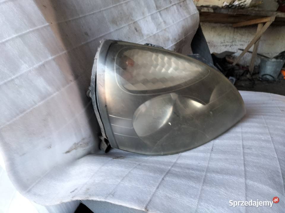 LAMPA PRAWA PRZÓD PRZEDNIA RENAULT CLIO II