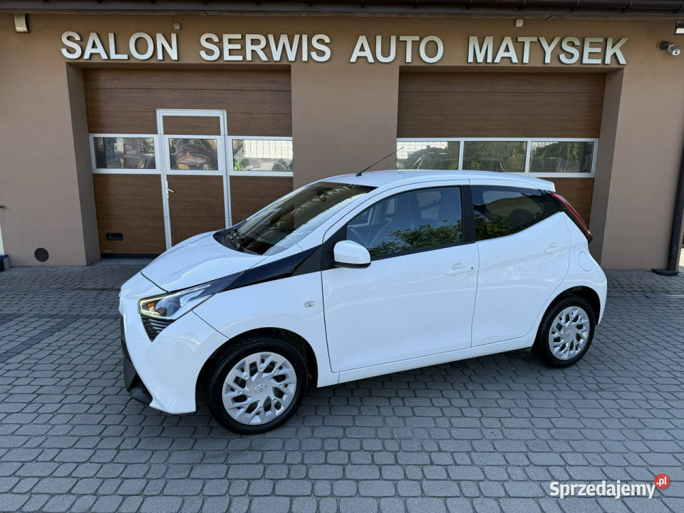 Toyota Aygo 10 72 Klima Kamera CarPlay II 2014 Aygo śląskie Orzech