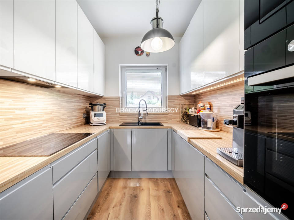 Sprzedaż domu szeregowego Sułków 10281m2 małopolskie sprzedam