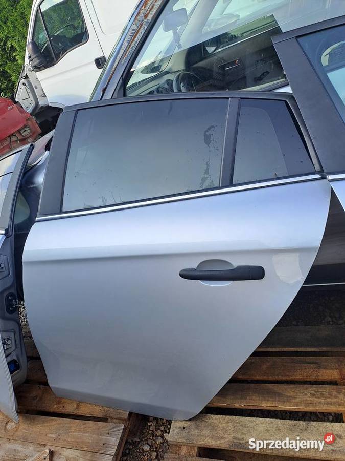 Fiat Bravo II drzwi klapa bagażnika zderzak kod śląskie Jastrzębie-Zdrój