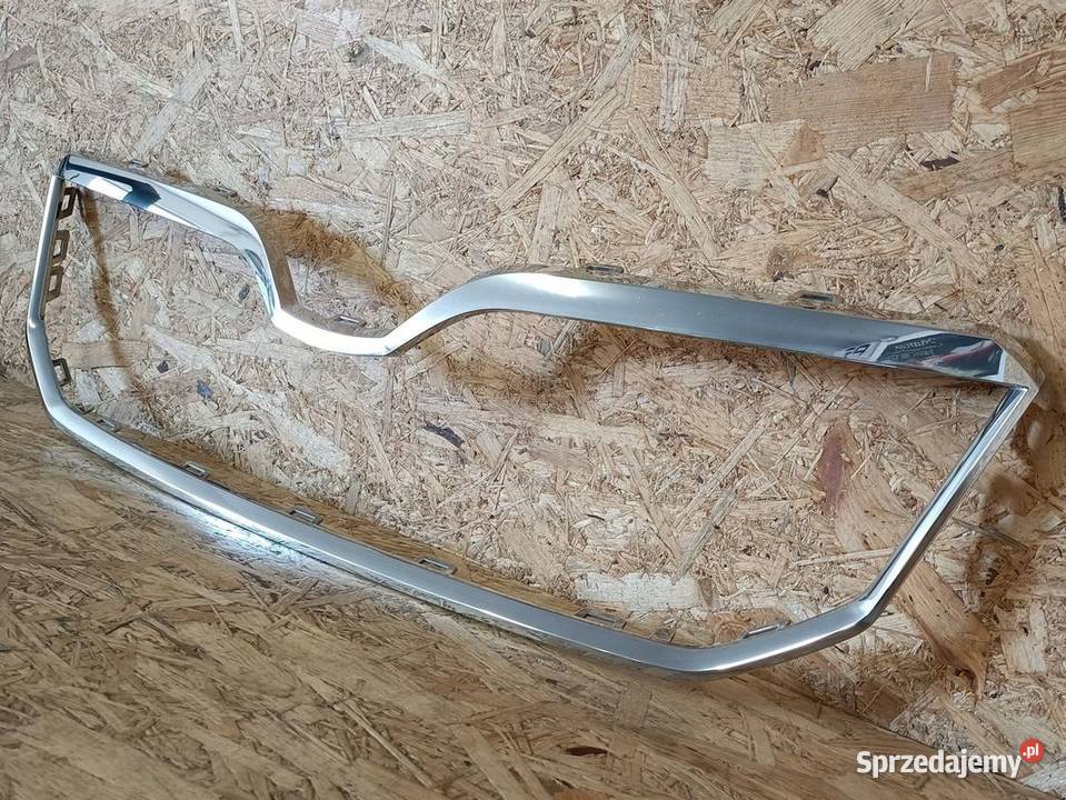 SKODA YETI RAMKA ATRAPA CHROM GRILL ZDERZAK Pleszew