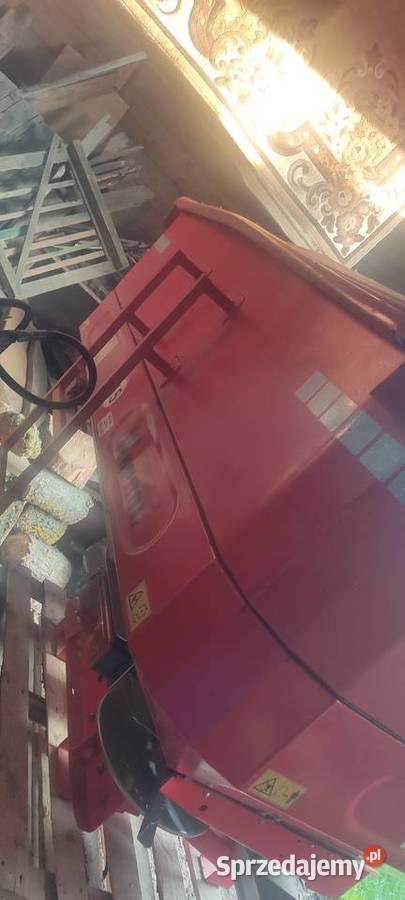 Rozsiewacz woprol junior plus nadstawka 1600l Cyców