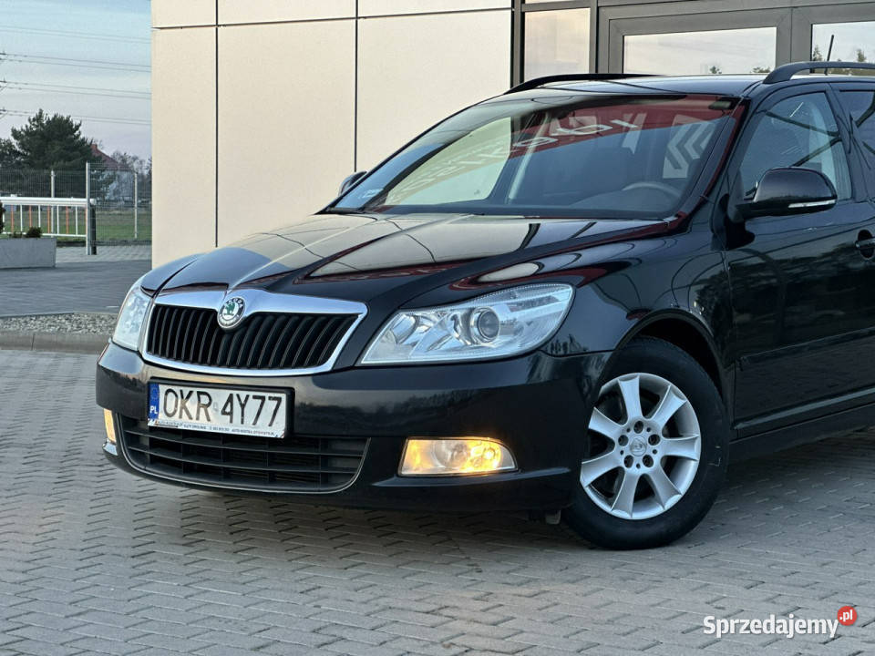 koda Octavia 2 kplkół Climatronic Grzane fotele Samochody osobowe Kąty Opolskie