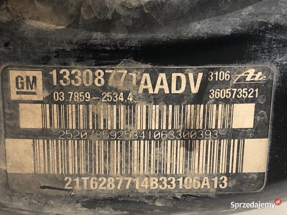 SERWO HAMULCOWE OPEL ZAFIRA C 13308771 Minivan osobowe