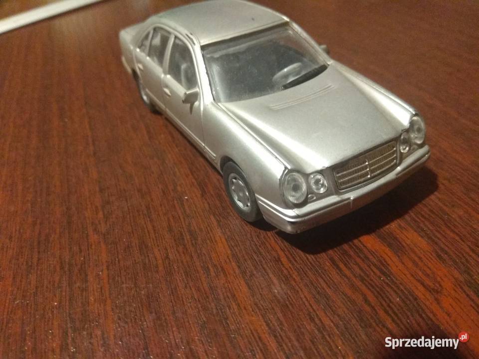 mercedes w 210 okular 1262 Pozostałe Stalowa Wola sprzedam