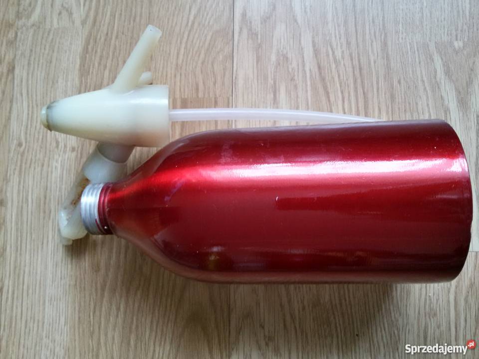 syfony do wody z lat 80 inny kolor Lgota