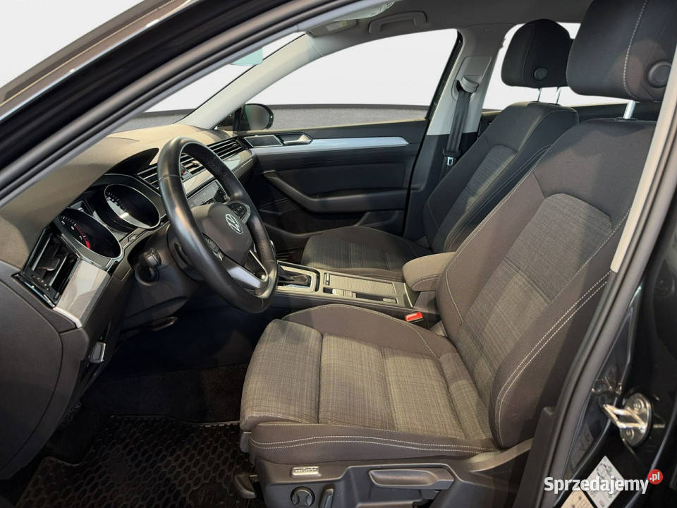 Volkswagen Passat VAT 23 Limousine Business podgrzewane fotele Myślenice sprzedam