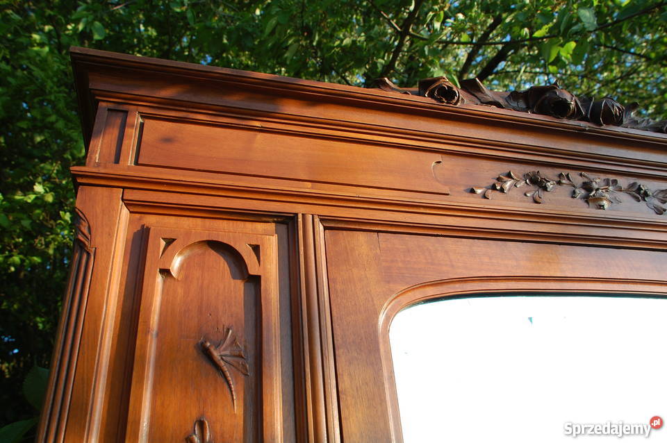 Francuska piękna szafa z kryształowym lustrem z Lublin