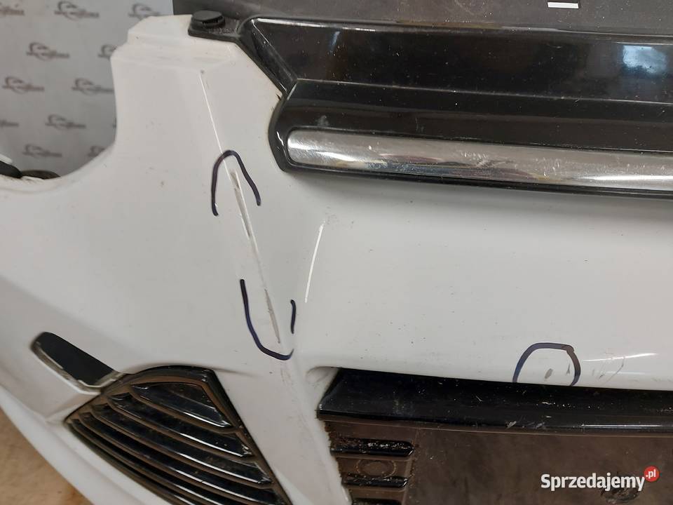 FORD FOCUS MK3 III 12r zderzak przód BM5117757A Kielce