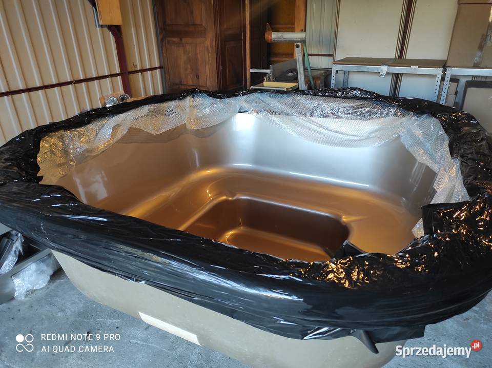 wklad akrylowy do balii jakuzzi złoty nowy