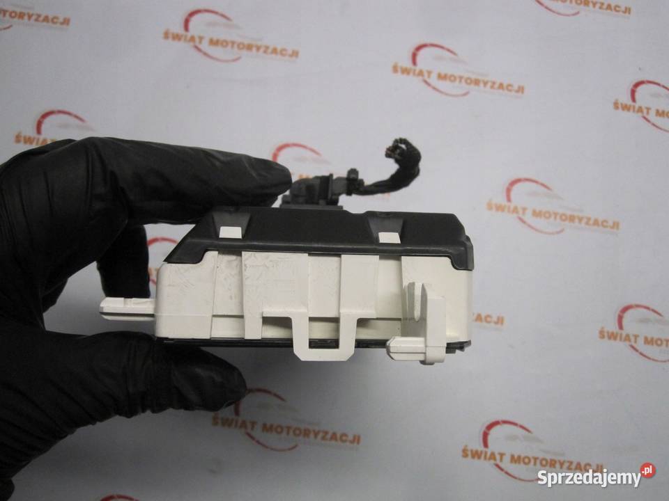 FORD B FIESTA 13r ekran wyświetlacz C1BT18B955BC osobowe świętokrzyskie Kielce sprzedam