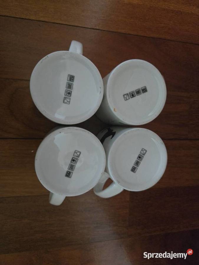 Zestaw 4 kubków stan NOWY pojemność 250350 ml Pozostałe Czaplinek
