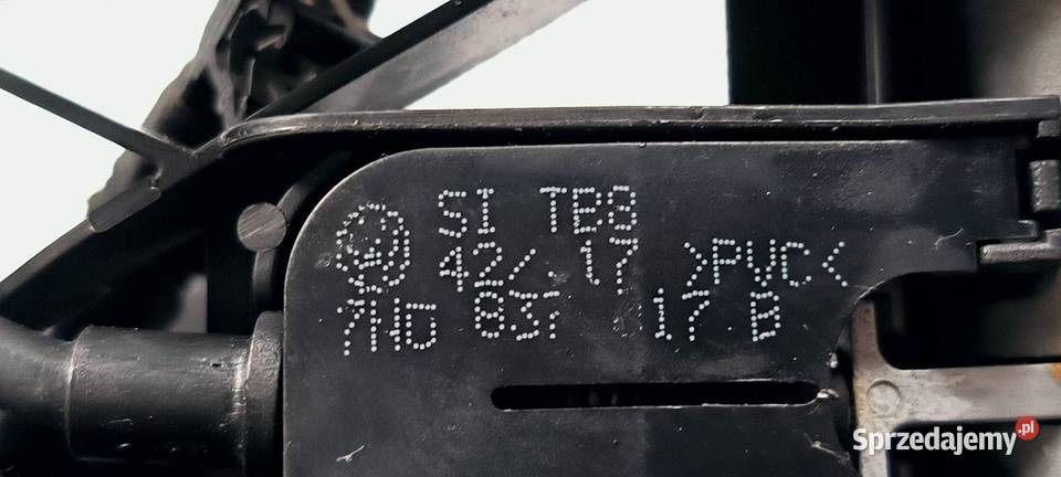 ZAMEK DRZWI LP SKODA KAROQ 5TB837015 Części samochodowe Lipno sprzedam