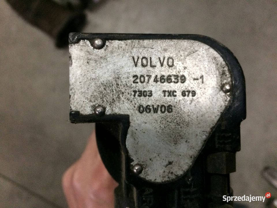 CZUJNIK POZIOMU PALIWA VOLVO FH 20746639 TXC 679 ciężarowe Maszewo