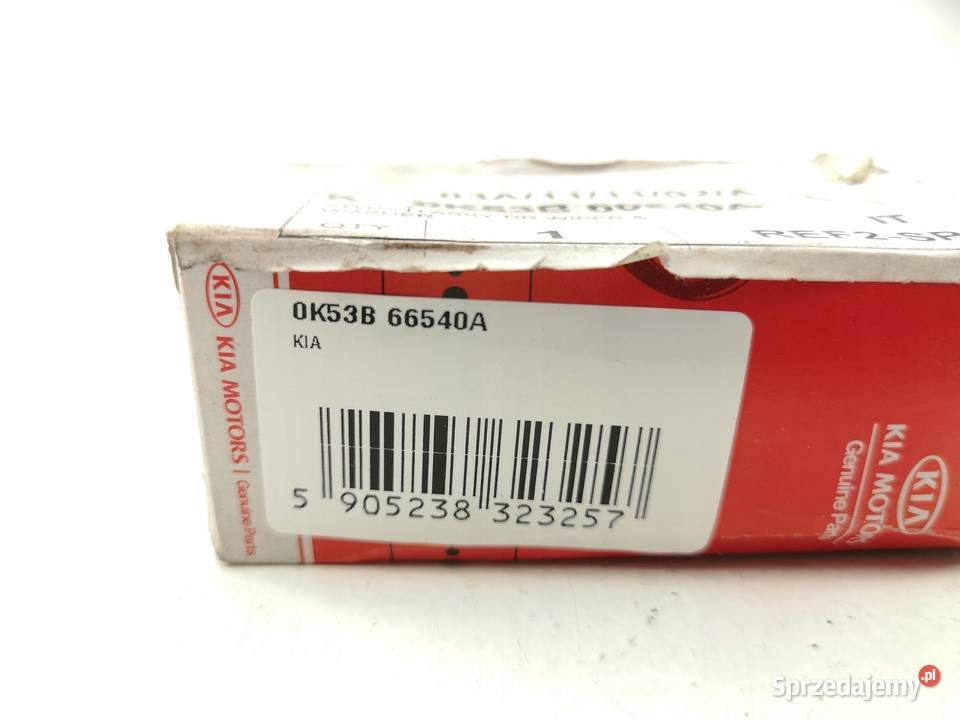 WŁĄCZNIK WYCIERACZKI TYŁ KIA CARNIVAL 20012005