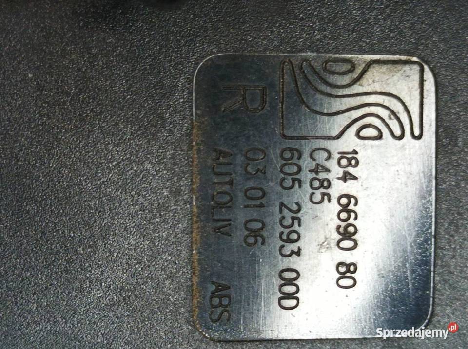 ZAPINKA PASA BEZPIECZEŃSTWA PRAWY PRZÓD PASAŻERA