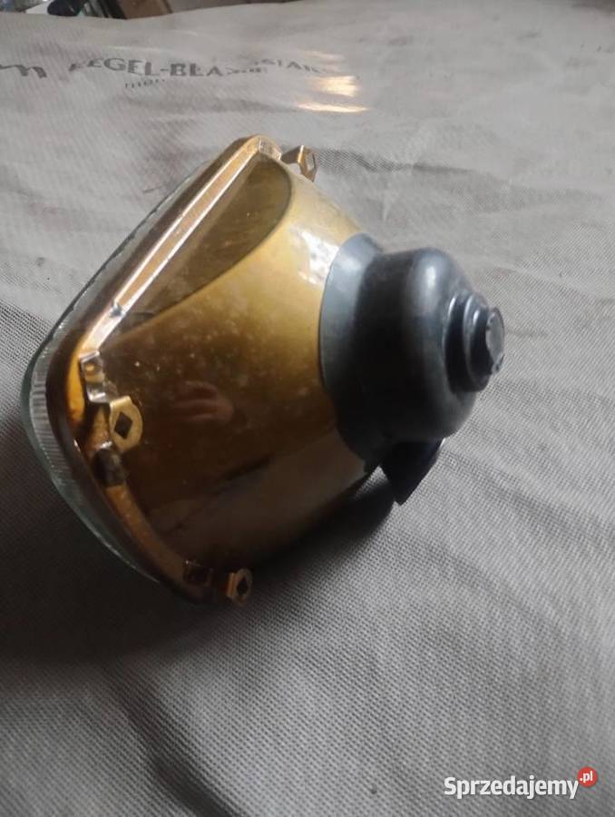 Reflektor Reflektory lampy przednie Fiat 126p osobowe