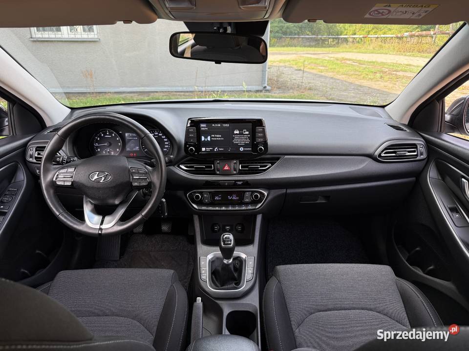 Hyundai i30 15 BENZYNA Klimatronik Nawigacja Konin