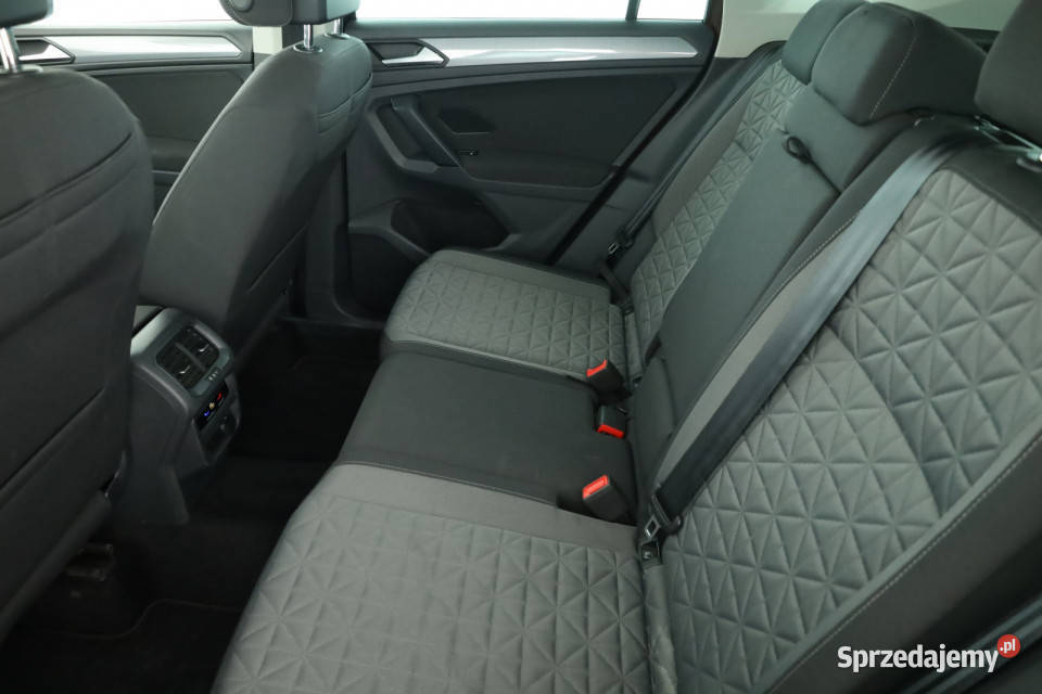 VW Tiguan 20 TDI elektryczne szyby sprzedam