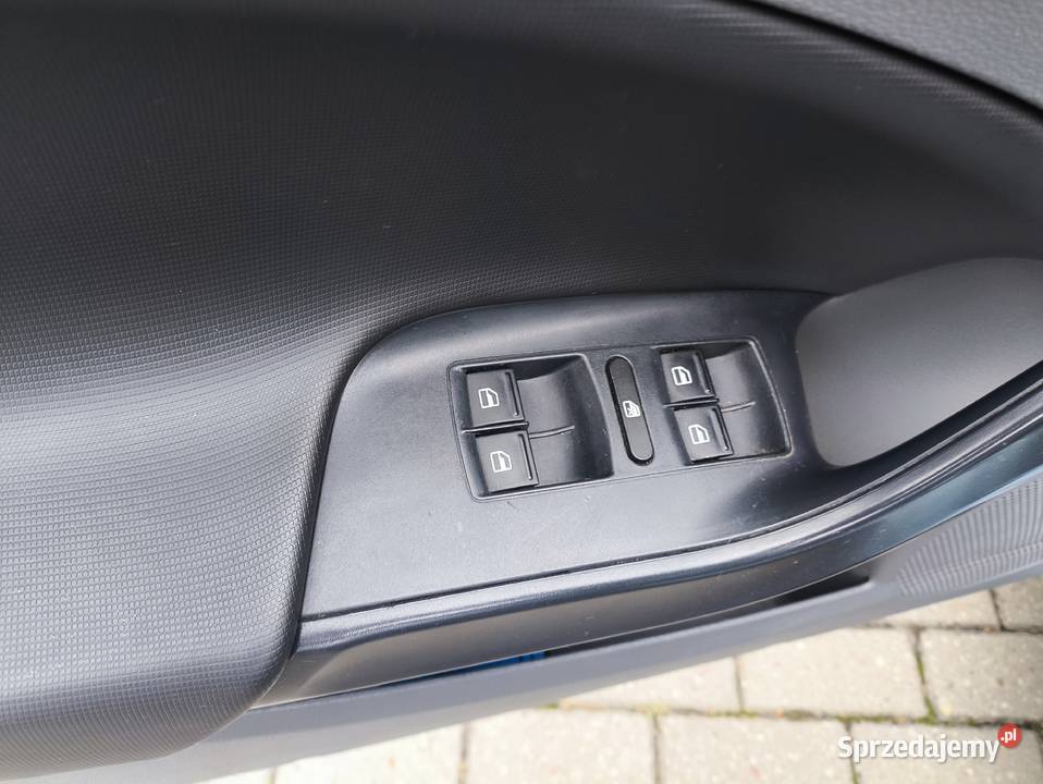 Seat Ibiza 14 MPI 5 Drzwi 2009r Klimatyzacja nieuszkodzony Chełm sprzedam