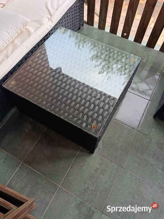Stolik technorattanowy ze szklanym blatem kolor 66cm Lipno sprzedam