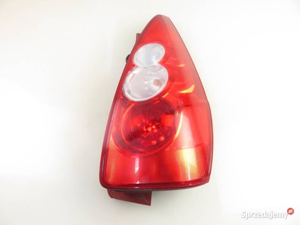LAMPA PRAWA TYLNA MAZDA 5 CR19 C23551150