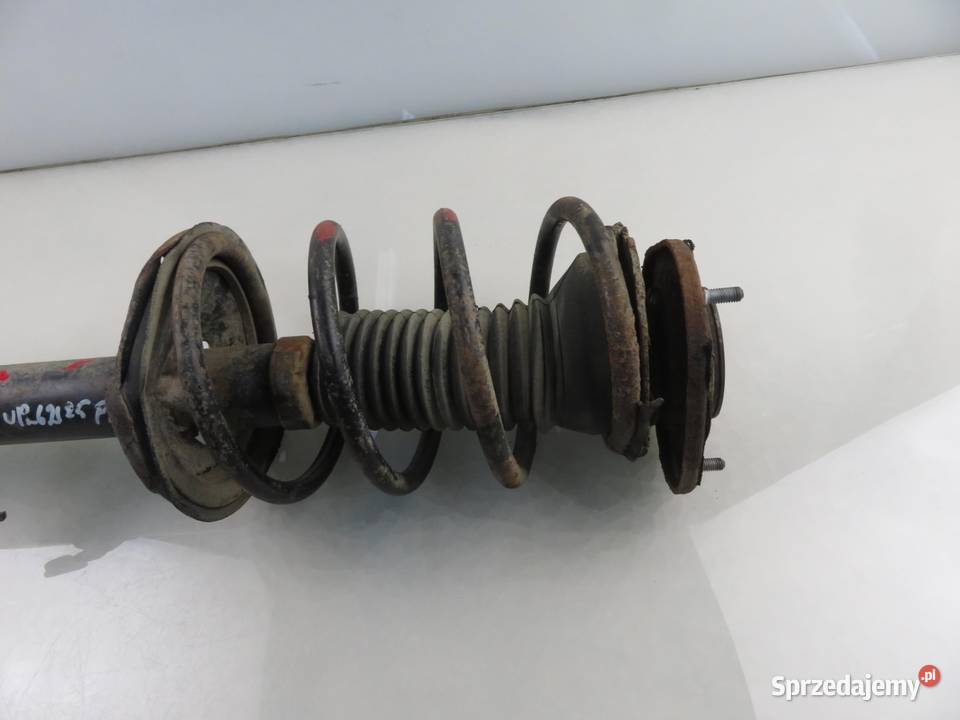 MCPERSON PRAWY PRZEDNI TOYOTA COROLLA E12 16