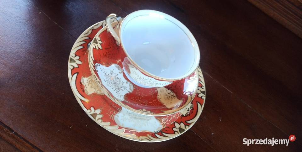 Przepiękna filiżanka z talerzykiem
Suto złocone Gdańsk