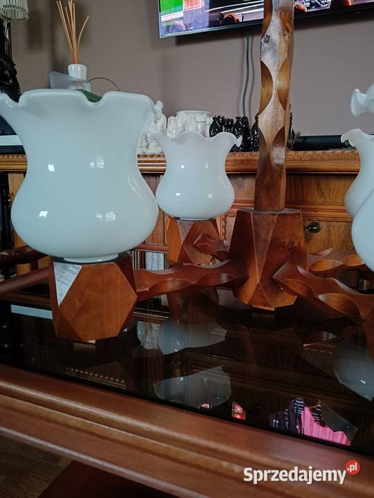 Stary żyrandol drewniany na 4 żarówki Lipno sprzedam