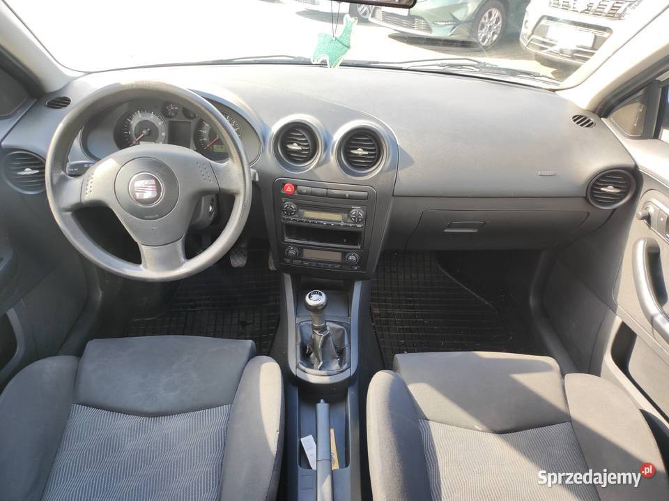 Seat Ibiza 14 MPI 2004 sprzedam