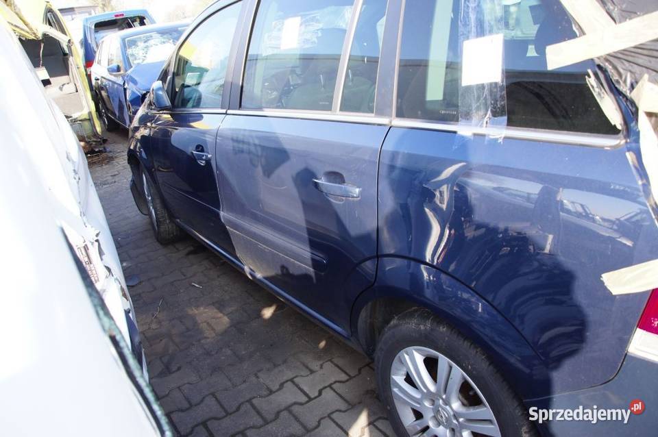 DRZWI LEWE TYŁ OPEL ZAFIRA B GEU Z22A