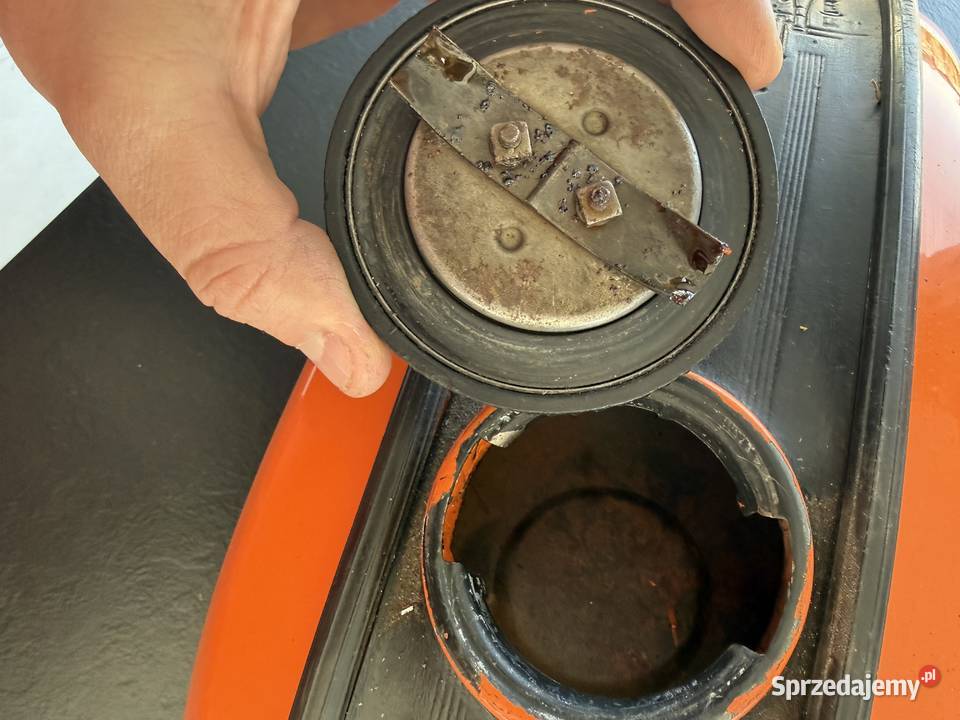 Bak wsk bąk lelek kobuz przykręcane emblematy Straszyn