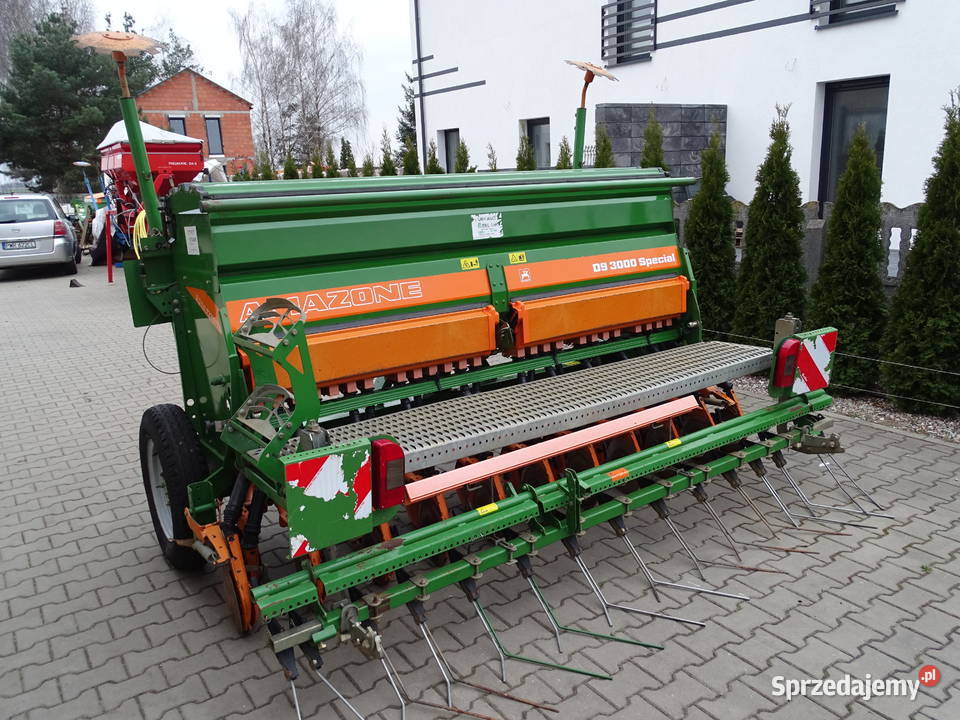 Siewnik Talerzowy Amazone d9 3000 duży zasyp Września sprzedam