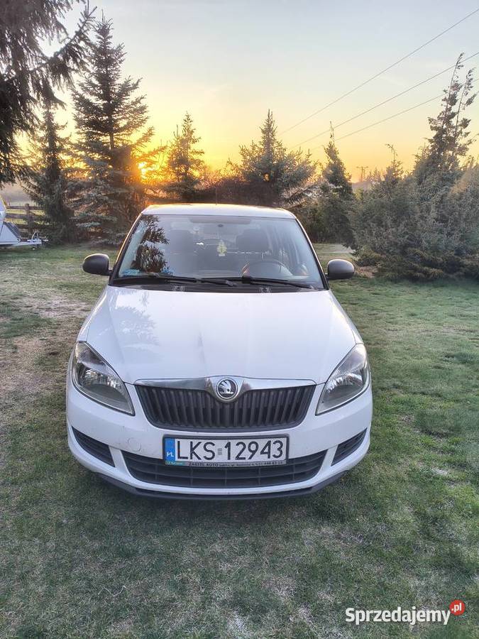 Skoda Fabia II 2014 12 bezyna Świdnik