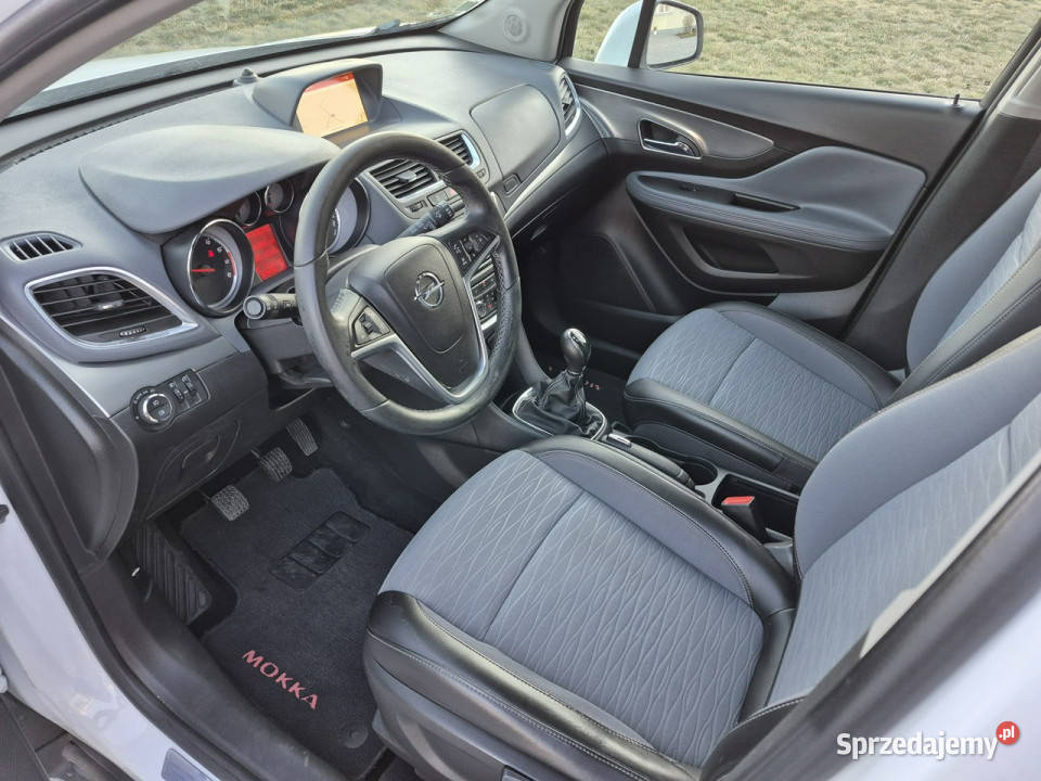 Opel Mokka benzyna półskórka navi kamera 14