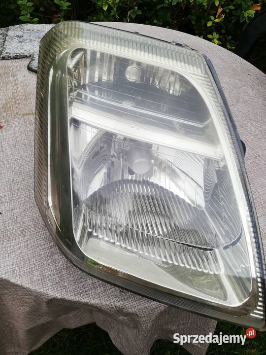 Lampa Citroen C 2 Świdnica