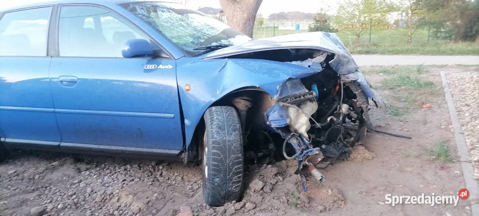 Na części Audi A3 16 benzyna 1999r w Całości na dolnośląskie