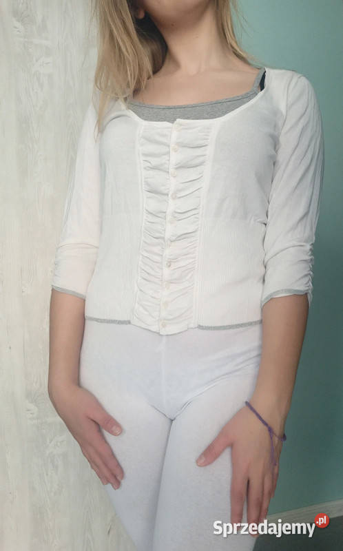Biały delikatny sweterek na guziki Łódź