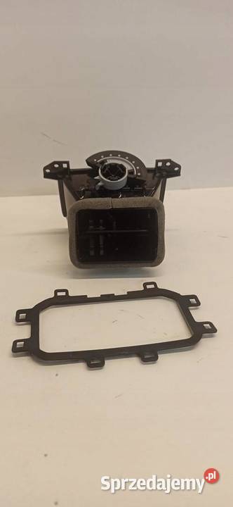 SEAT TARRACO KRATKA NAWIEWU TYŁ 5NA819203 osobowe