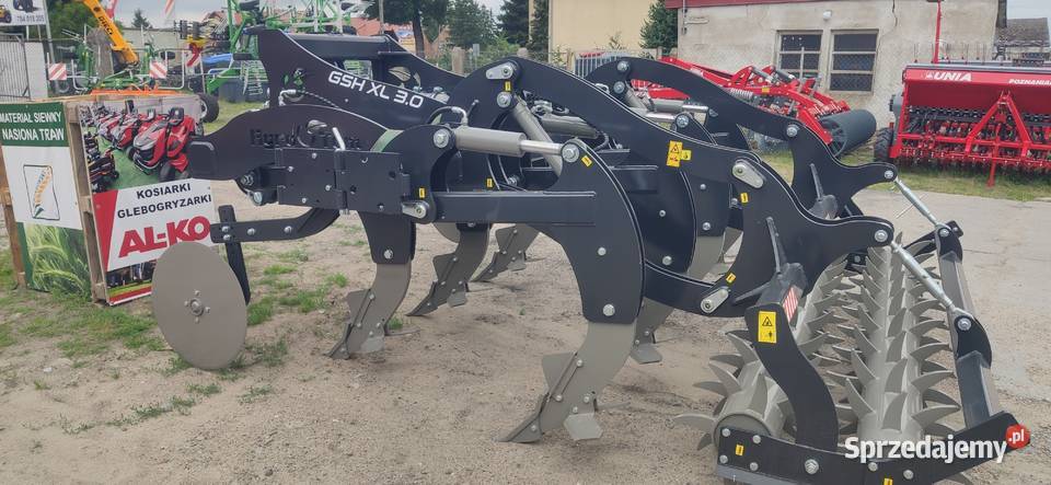 Głęboszpług dłutowy GSH XL 3m Agrotom bezorkowy wielkopolskie