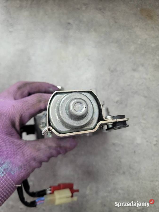 HONDA GOLD WING GL1800 SC79B 1823 OEM MECHANIZM Nowy Tomyśl