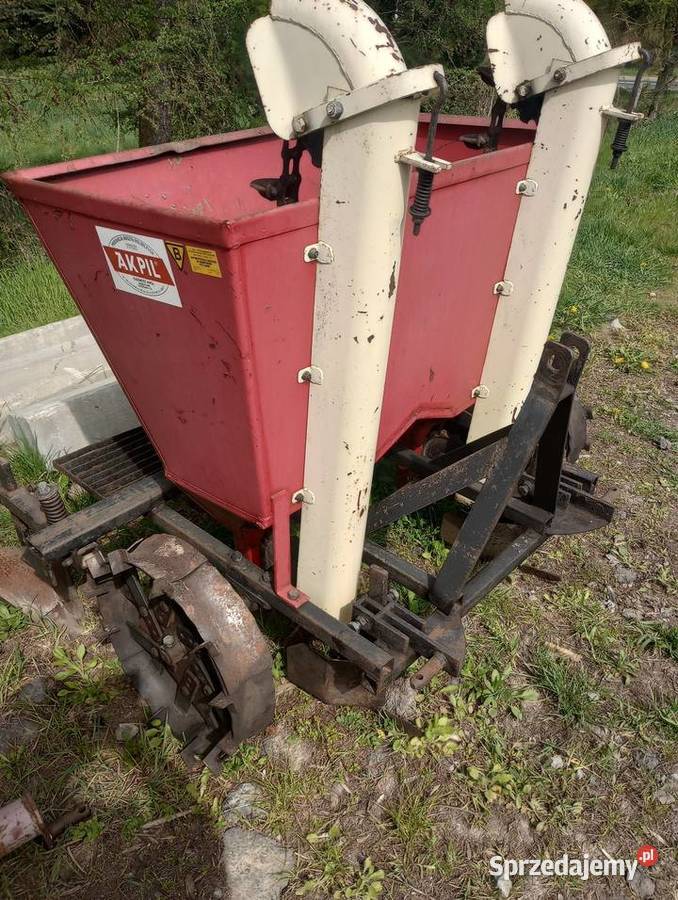 Sadzarka do ziemniaków sprzedam