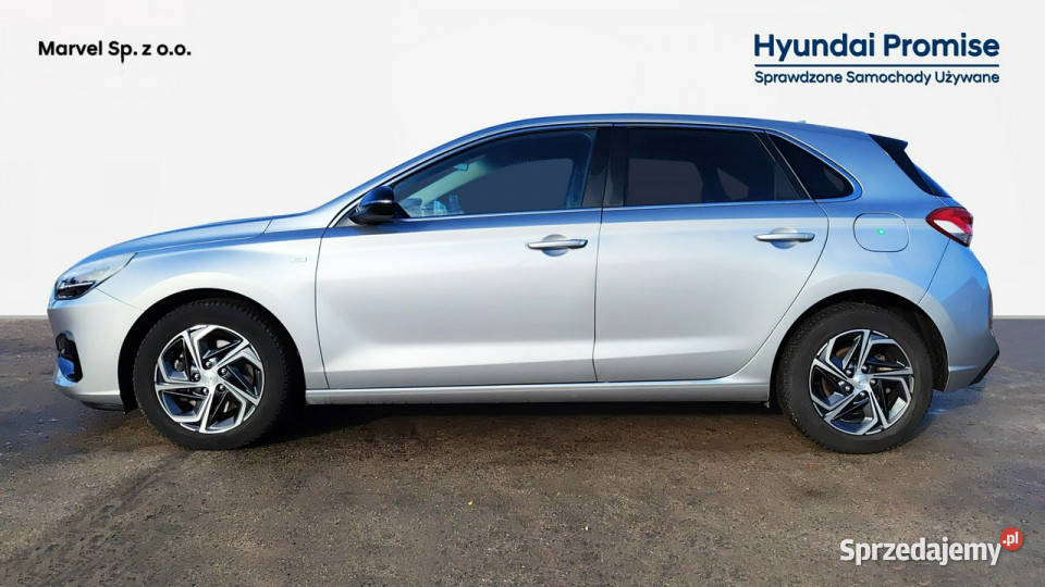 Hyundai i30 15 TGDI 6MT 48V 160 WersjaSmart srebrny Łódź sprzedam