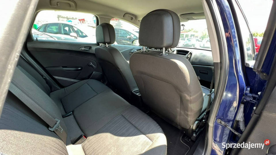 Opel Astra 23 VATLPG 2029r 14 z LPG Super Salon kurtyny powietrzne Świdnica