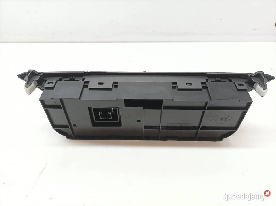 PANEL NAWIEWU 5590042410 Toyota RAV4 IV 2012